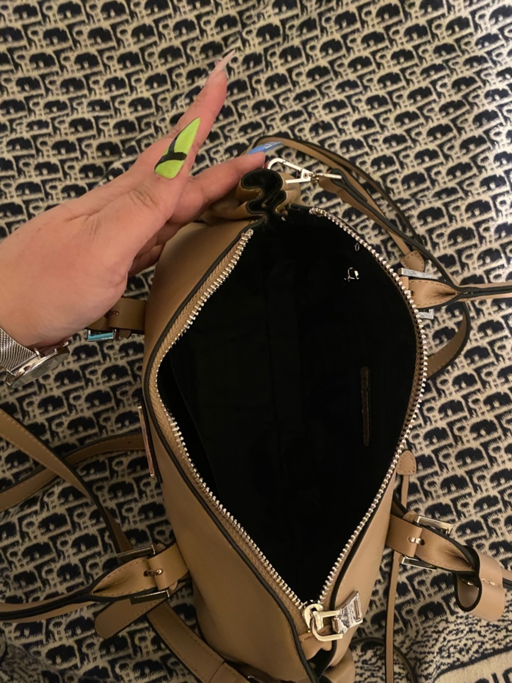 Prada Beige/Tan Leather Shoulder Bag - Picture 5 of 6
